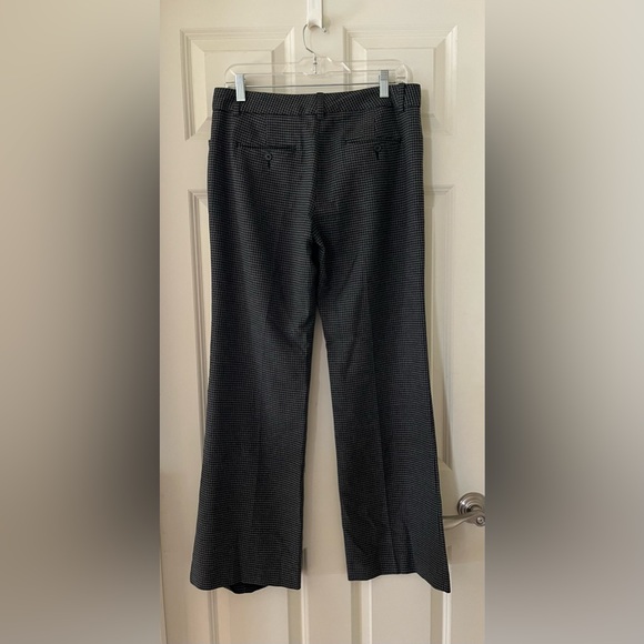 Women’s Express Pants Editor Style Micro Houndstooth Gray/Black 6 Flare Trousers - Picture 6 of 6